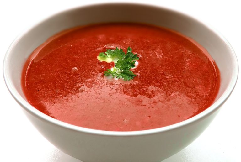 Recette Soupe Tomate Rapide et Facile avec un Blender Chauffant